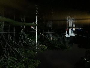 Banjir Rob Belum Surut, Listrik Kompleks Pantai Mutiara Jakut Dimatikan