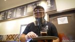 Begini Praktik New Normal di Kafe dan Restoran