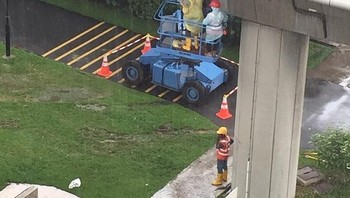 Ada yang membingungkan dengan foto ini? Foto: Brightside