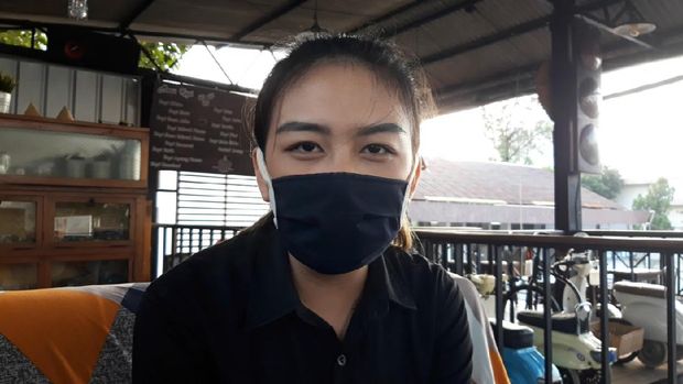Karyawan Restoran di Kawasan Kemang Jaksel