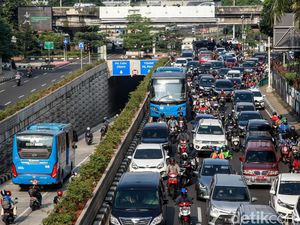 Penampakan Kemacetan di Lebak Bulus hingga Bundaran Pondok Indah