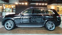Dari segi dimensi, New GLS 450 lebih panjang 77 mm dan lebih lebar 22 mm dari pendahulunya. Selain itu, jarak sumbu roda juga 60 mm lebih panjang. Walhasil, mobil ini punya kabin lapang, khususnya di baris kedua, bahkan hingga baris ketiga.(Foto: Luthfi Anshori)