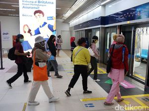 Pengguna MRT Tembus 2,5 Juta Lebih Sebulan, Ampuh Kurangi Kemacetan?