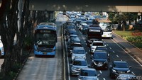 Jumlah kendaraan lebih banyak dibanding masa PSBB sebelumnya.