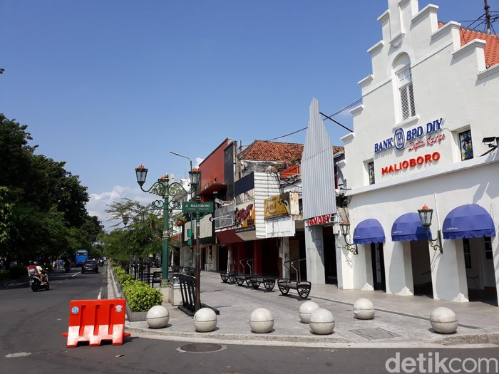 PKL Malioboro Yogyakarta PKL Malioboro Yogyakarta