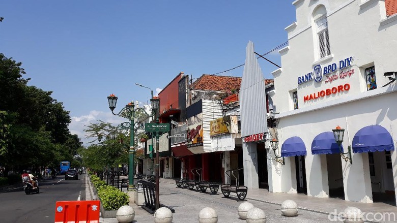 PKL Malioboro Yogyakarta PKL Malioboro Yogyakarta