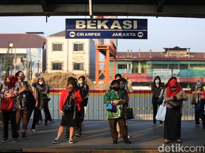 Jakarta PSBB Transisi Lagi, Stasiun Bekasi Normal