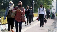 Hari ini perkantoran di DKI Jakarta mulai beraktivitas normal.