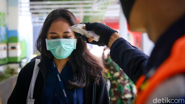 Stasiun Sudirman Perketat Protokol Kesehatan