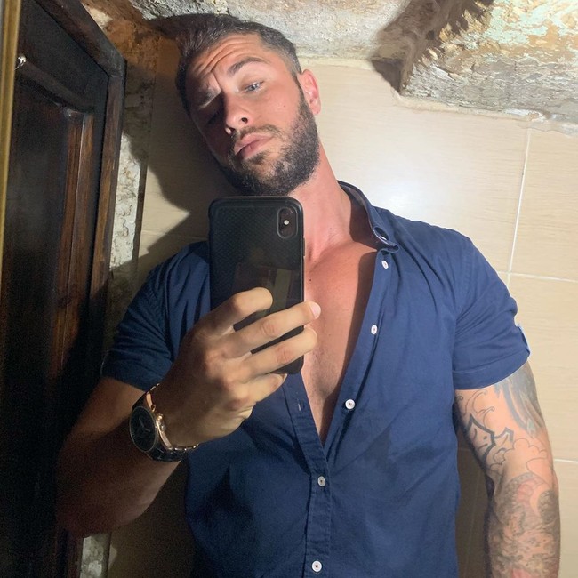 Vincent mengatakan bahwa saat itu dia tidak hanya tidak memiliki rumah, tapi juga bangkrut. Pria asal Inggris itu sempat stres karena kondisinya.  Foto: Instagram