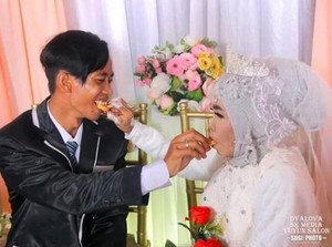 Dari Grup Kuda Lumping, Cinta Pemuda dan Nenek Gambreng Bersanding
