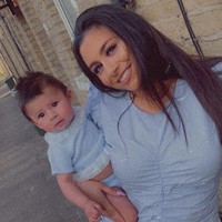 Zayn Malik punya adik yang sudah menjadi seorang ibu. Berusia 17 tahun, Safaa dikabarkan telah memiliki seorang putri yang sudah berusia lima bulan. (Foto: Instagram/@safaaazadmt)