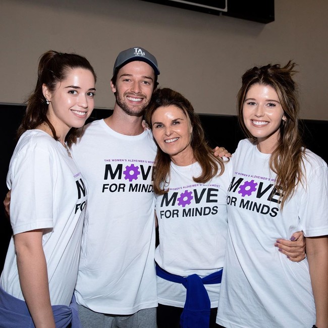 Katherine Schwarzenegger dan tiga adiknya merupakan anak dari Arnold Schwarzenegger dan mantan istrinya Maria Shriver. Keduanya cerai pada 2011 setelah 25 tahun menikah, karena kehadiran orang ketiga. Arnold mengaku berselingkuh dengan asisten rumah tangga mereka, Mildred Patricia Baena, hingga ia hamil seorang anak. Foto: Instagram