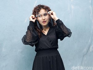 Ayah Rojak Kalah! Ayu Ting Ting Hadiahi Rumah Rp 2,5 M untuk Syifa