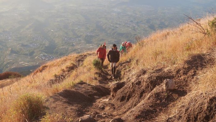 Cerita Pendakian Gunung Sumbing Lewat Jalur Kaliangkrik