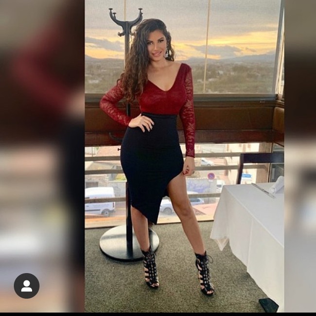 “Dubai kosong dan sepi; Saya belum pernah melihat yang seperti ini,” ungkap Dora seperti dilansir Daily Star. Foto: Instagram