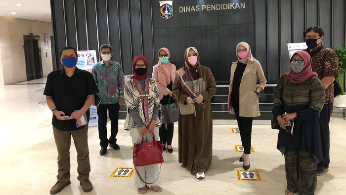 Forum Orang Tua Murid prostes PPDB