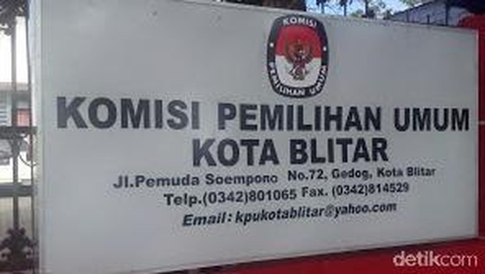 KPU Kota Blitar mengusulkan penambahan anggaran Pilkada sebesar Rp 4,5 miliar. Anggaran itu untuk membeli APD yang akan digunakan dalam Pilwali, jika Corona masih jadi pandemi.