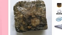 Benda aneh ini jadi perbincangan warganet, karena tak sedikit yang memperdebatkan benda macam apakah ini yang diselimuti dengan plastik tersebut. Kira-kira menurutmu ini benda apa? Istimewa/Dok. Boredpanda.