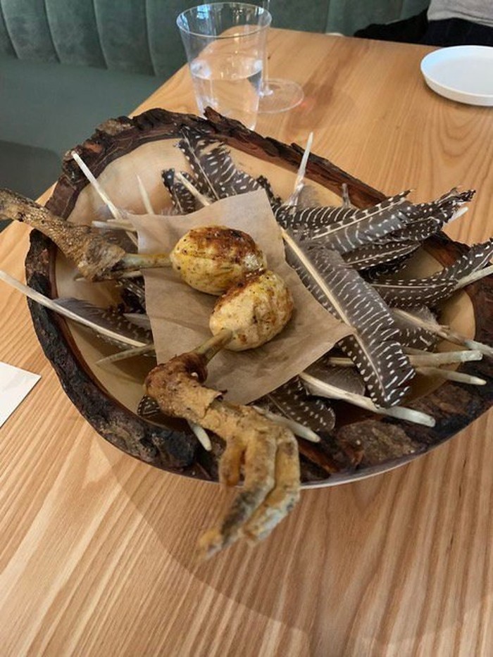 makanan aneh