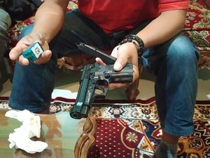 Kepsek di Garut Bawa Pistol, Polisi: Tidak Ditodongkan