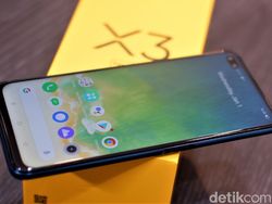 Unboxing Realme X3 SuperZoom, Punya Layar 120Hz dan Zoom 60x