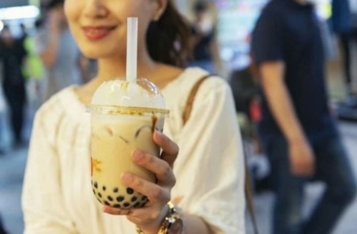 Remaja koma karena minum milk tea