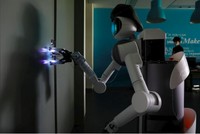 robot jepang ugo