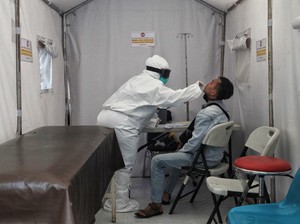 1,5 Juta Tenaga Medis Diterjunkan Suntik Vaksin ke Masyarakat