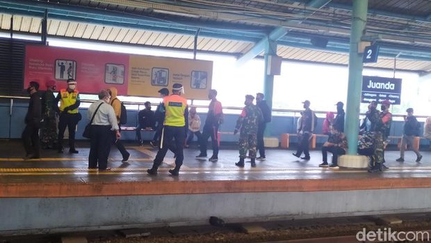 Situasi Stasiun Juanda Pagi Ini