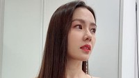 Son Ye Jin dinobatkan sebagai wanita tercantik sedunia berdasarkan voting yang dilakukan startometer melalui platform media sosial. Dok. Instagram/yejinhand