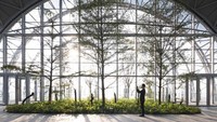 Butuh waktu tujuh tahun dengan dana yang digelontorkan mencapai USD 3,4 miliar untuk menyelesaikan jembatan langit Raffles City Chongqing.