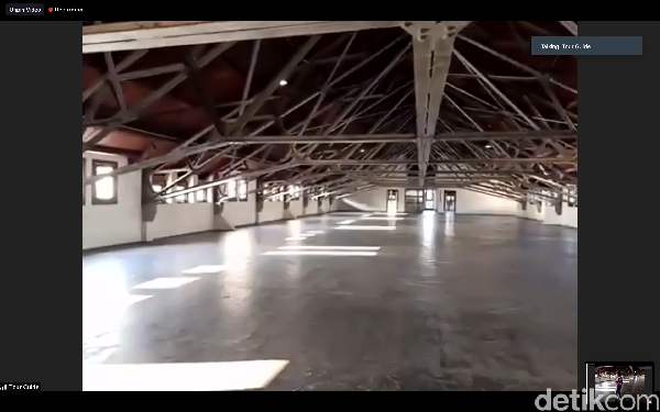 Ini lantai tiga Gedung A dan tidak boleh diakses oleh wisatawan umum. Jadi, tur virtual bisa jadi kesempatan langka menjelajah sisi ini. Ini lantai tiga Gedung A dan tidak boleh diakses oleh wisatawan umum. Jadi, tur virtual bisa jadi kesempatan langka menjelajah sisi ini.