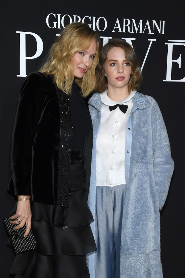  Maya Ray Thurman-Hawke merupakan seorang aktris sekaligus model dan memiliki adik laki-laki Levon Roan Thurman-Hawke. Keduanya adalah anak dari Uma Thurman dan Ethan Hawke yang bercerai pada 2003 setelah lima tahun menikah. Perceraian dipicu oleh Ethan yang selingkuh dengan pengasuh anak mereka Ryan Shawhughes. Pada 2008, Ethan menikahi Ryan dan memiliki dua anak. Foto: Getty Images/Pascal Le Segretain