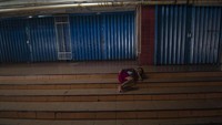 Pemerintah Provinsi DKI Jakarta akan memberlakukan sistem ganjil genap untuk pembukaan kegiatan usaha non pangan di pasar mulai 15 Juni 2020 agar toko yang buka di pasar tersebut hanya 50 persen saat masa PSBB transisi.