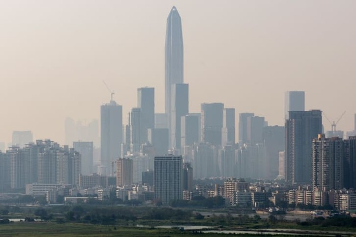 Gedung pencakar langit di China