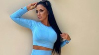 Wanita yang tengah jomblo itu pun menantikan datangnya kekasih hati. Dok. Instagram/katieprice
