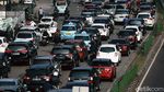 Kemacetan Menggila di Jalan KH Abdullah Syafei