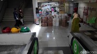 Diketahui, di masa PSBB transisi ini pemprov DKI Jakarta akan kembali membuka sejumlah prasarana umum secara bertahap. Meski telah kembali dibuka, protokol kesehatan wajib diterapkan guna mengantisipasi penyebaran virus Corona.