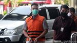Momen Nurhadi Berbaju Tahanan dan Diperiksa KPK