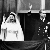 Namun, keteguhan hati Lilibet, panggilan kecil Elizabeth, berhasil meluluhkan hati ayahnya. Pangeran Philip resmi menjadi istri Elizabeth setelah menikah di Westminster Abbey, London, pada 1947. Kala itu, Elizabeth baru berusia 21 tahun dan belum menjadi Ratu. (Foto: AP Photo/File)