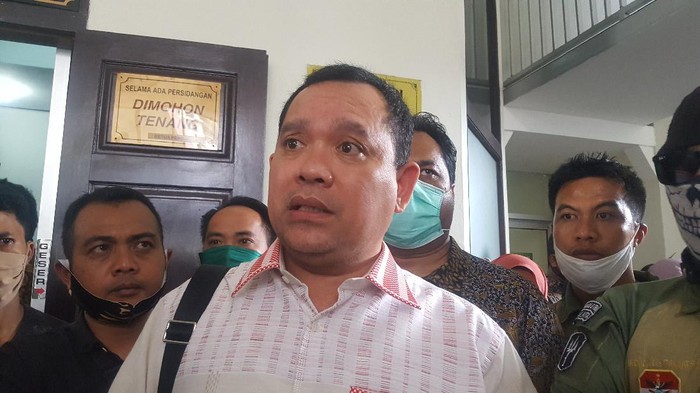 Pengacara Ruslan Buton, Tonin Tachta (Foto: Zunita/detikcom)