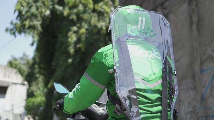 Penyekat untuk driver ojek online