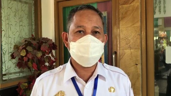 Pj Walkot Makassar, Yusran Jusuf di Posko COVID-19, Jalan Nikel, Makassar. Sulsel, Rabu (10/6/2020).
