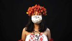 Potret Suku-suku di Brasil Pakai Pakaian Tradisional dan Masker