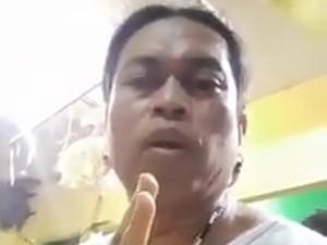 Video Sosok Seniman Surabaya yang Tantang Hirup Mulut Pasien Corona
