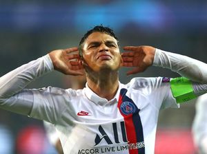 Salam Perpisahan PSG untuk Thiago Silva