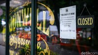 Beberapa kios masih menerima pemesanan online.