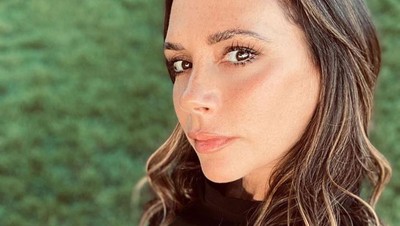 10 Artis Wanita Paling Cantik di Usia 40-an Menurut Survei