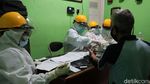Ratusan Pedagang Pasar Leuwipanjang Jalani Rapid Test